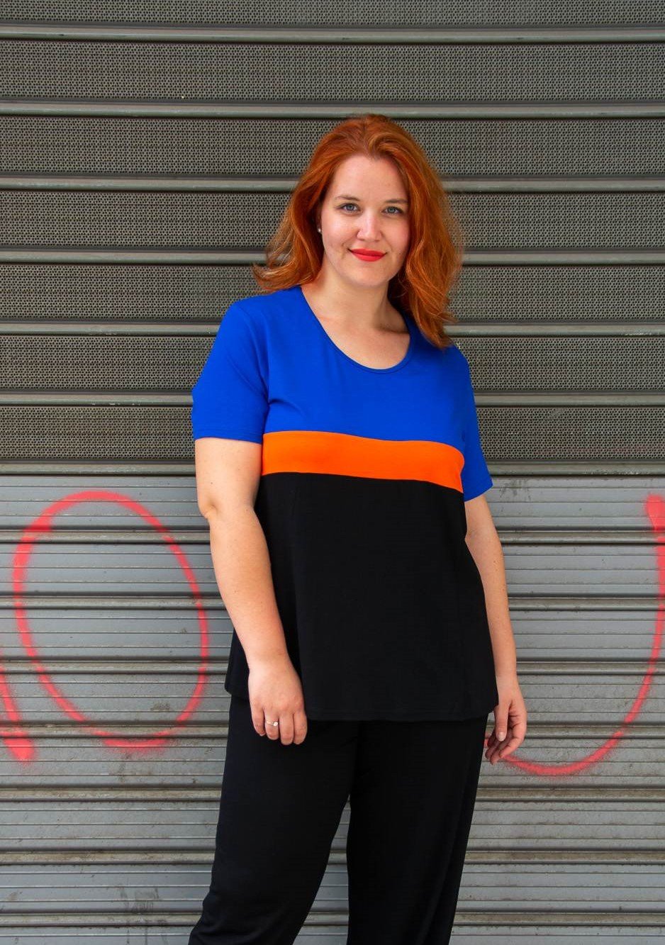 ΜΠΛΟΥΖΑ ΚΟΝΤΟΜΑΝΙΚΗ ΤΡΙΧΡΩΜΗ - Image 2