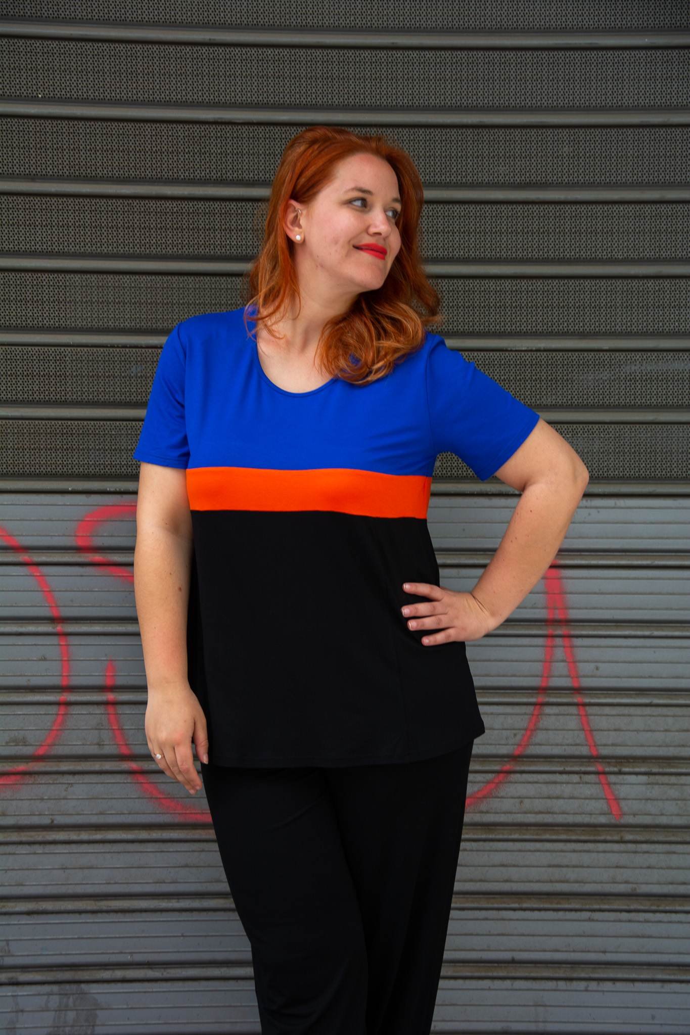 ΜΠΛΟΥΖΑ ΚΟΝΤΟΜΑΝΙΚΗ ΤΡΙΧΡΩΜΗ - Image 3