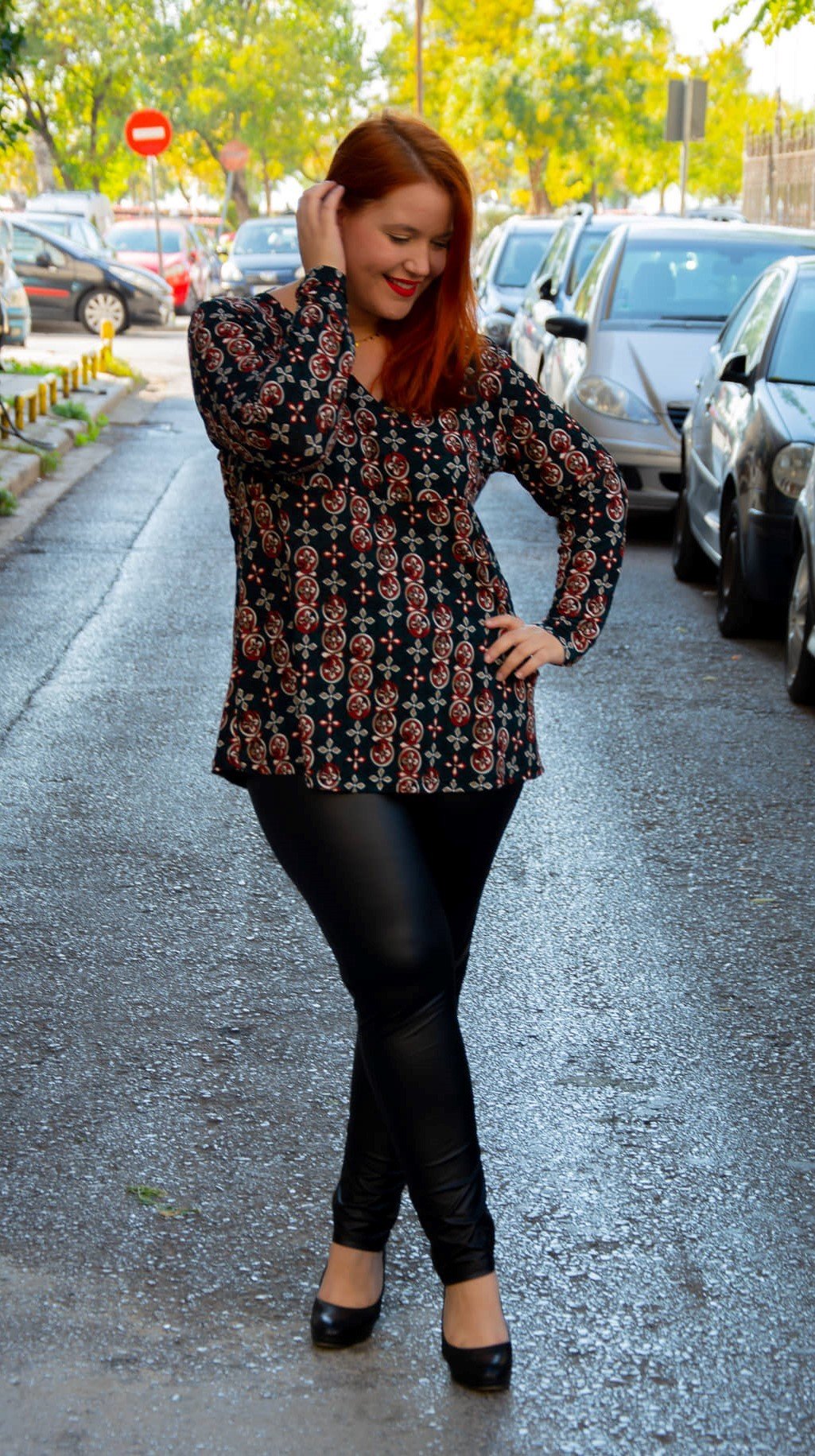 ΚΟΛΑΝ ΔΕΡΜΑΤΙΝΗ