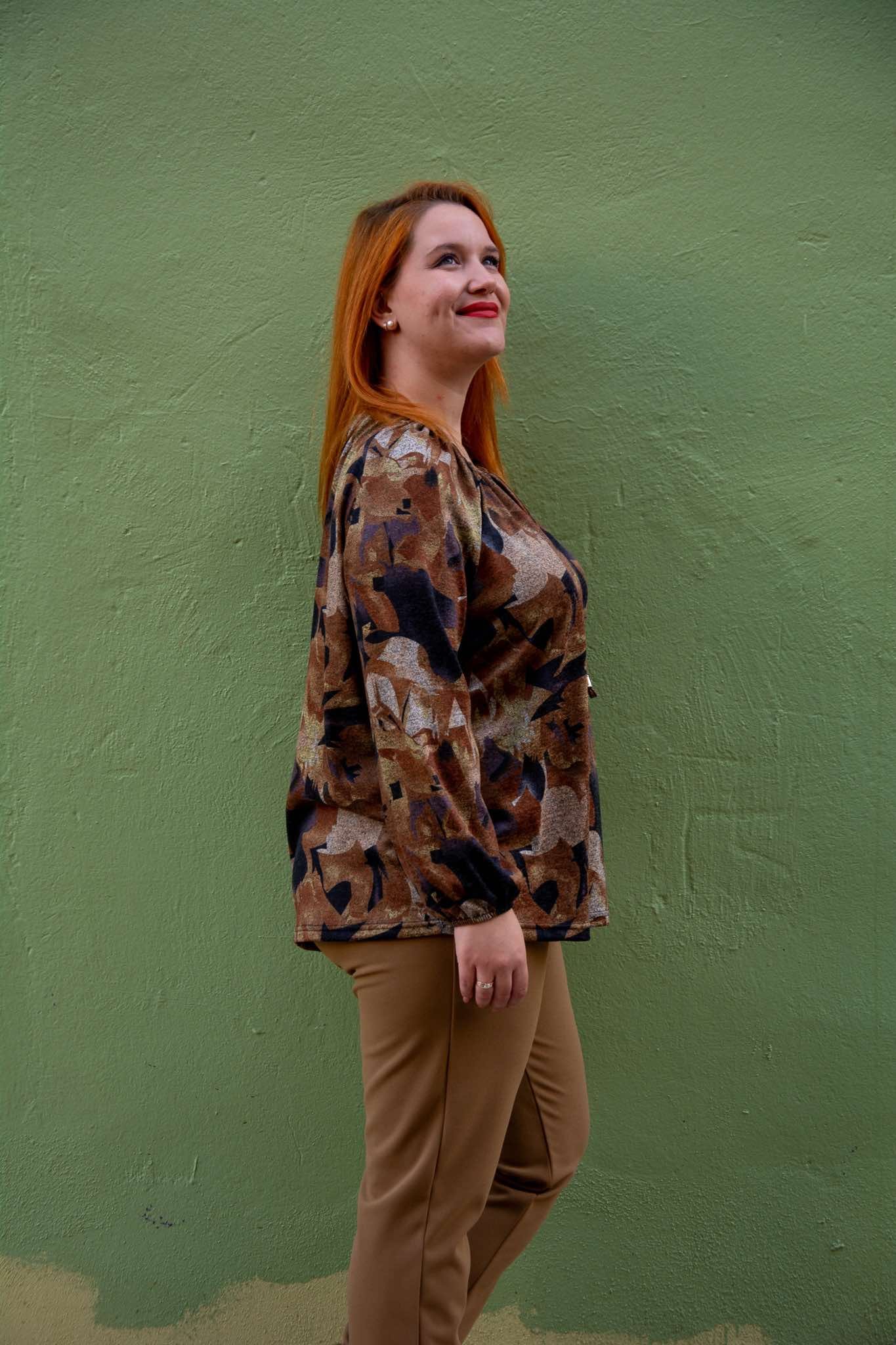 ΜΠΛΟΥΖΑ ΕΜΠΡΙΜΕ ΜΕ ΚΟΡΔΟΝΙ ΣΤΟ ΝΤΕΚΟΛΤΕ - Image 3