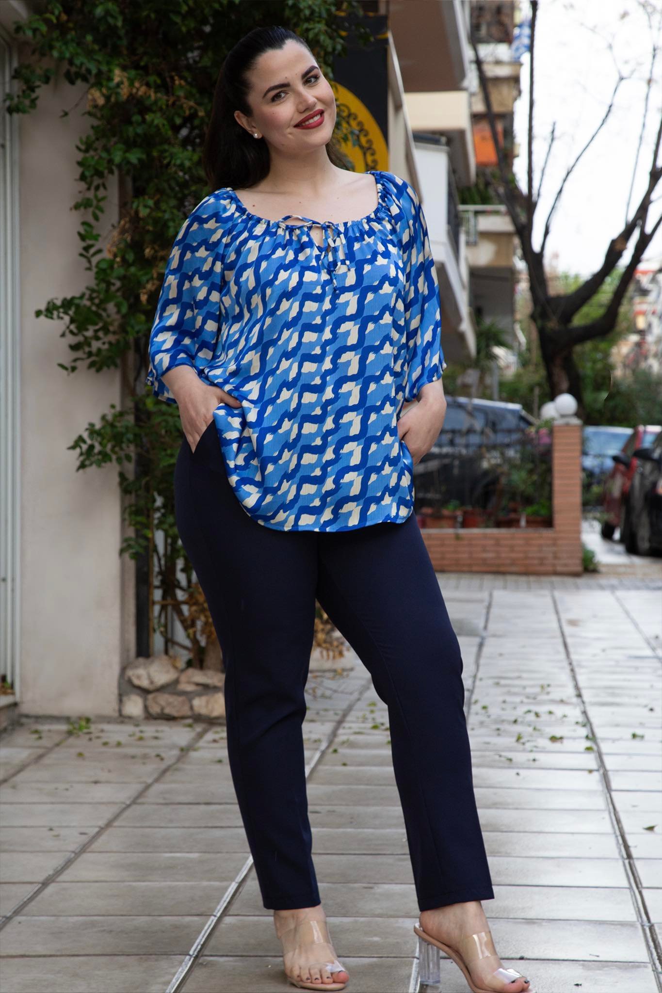 ΠΑΝΤΕΛΟΝΙ ΣΕ ΣΤΕΝΗ ΓΡΑΜΜΗ ΜΕ ΤΣΕΠΕΣ ΚΑΙ ΖΩΝΗ