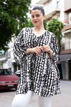 ΤΟΥΝΙΚ ΑΣΠΡΟΜΑΥΡΗ ΜΕ V-ΝΤΕΚΟΛΤΕ ΚΑΙ 3/4 ΜΑΝΙΚΙ