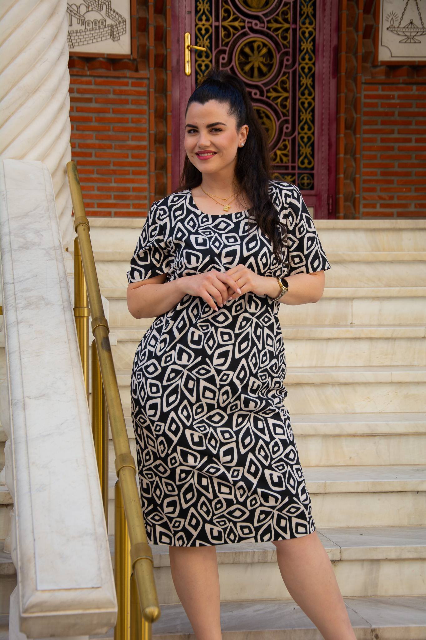 ΦΟΡΕΜΑ ΚΟΝΤΟΜΑΝΙΚΟ ΜΙΝΤΙ ΣΕ ΙΣΙΑ ΓΡΑΜΜΗ | ΑΣΠΡΟΜΑΥΡΟ - Image 4