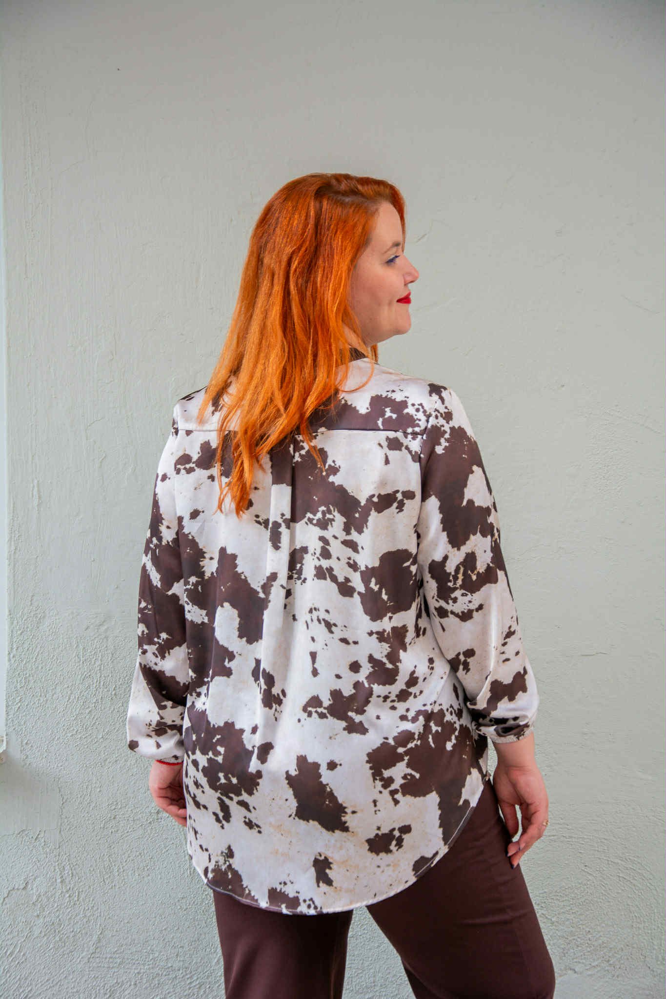 ΜΠΛΟΥΖΑ ΜΑΚΡΙΑ ΜΕ V-ΝΤΕΚΟΛΤΕ ΣΑΤΕΝ | ΕΚΡΟΥ-ΚΑΦΕ - Image 3