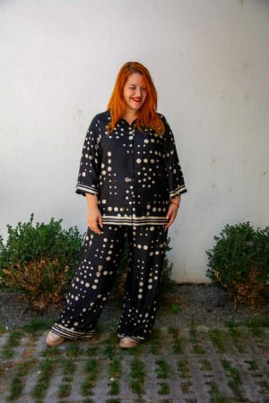 ΣΕΤ ΠΟΥΚΑΜΙΣΟ ΜΕ ΠΑΝΤΕΛΟΝΑ ΣΑΤΕΝ ΜΑΥΡΟ ΠΟΥΑ