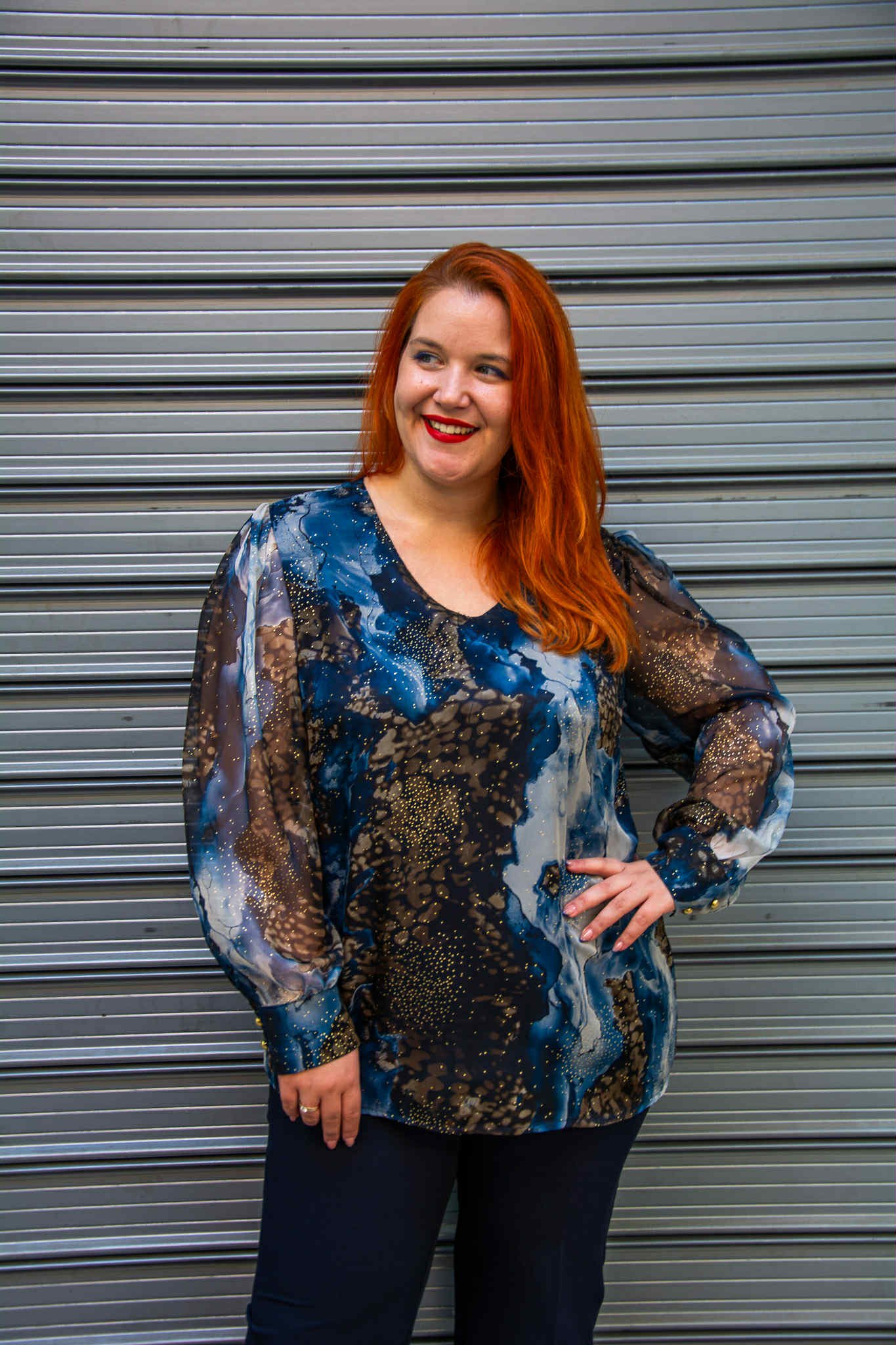 ΜΠΛΟΥΖΑ ΜΟΥΣΕΛΙΝΑ ΜΕ ΕΛΑΦΡΩΣ V-ΝΤΕΚΟΛΤΕ | ΕΜΠΡΙΜΕ ΜΠΛΕ - Image 6