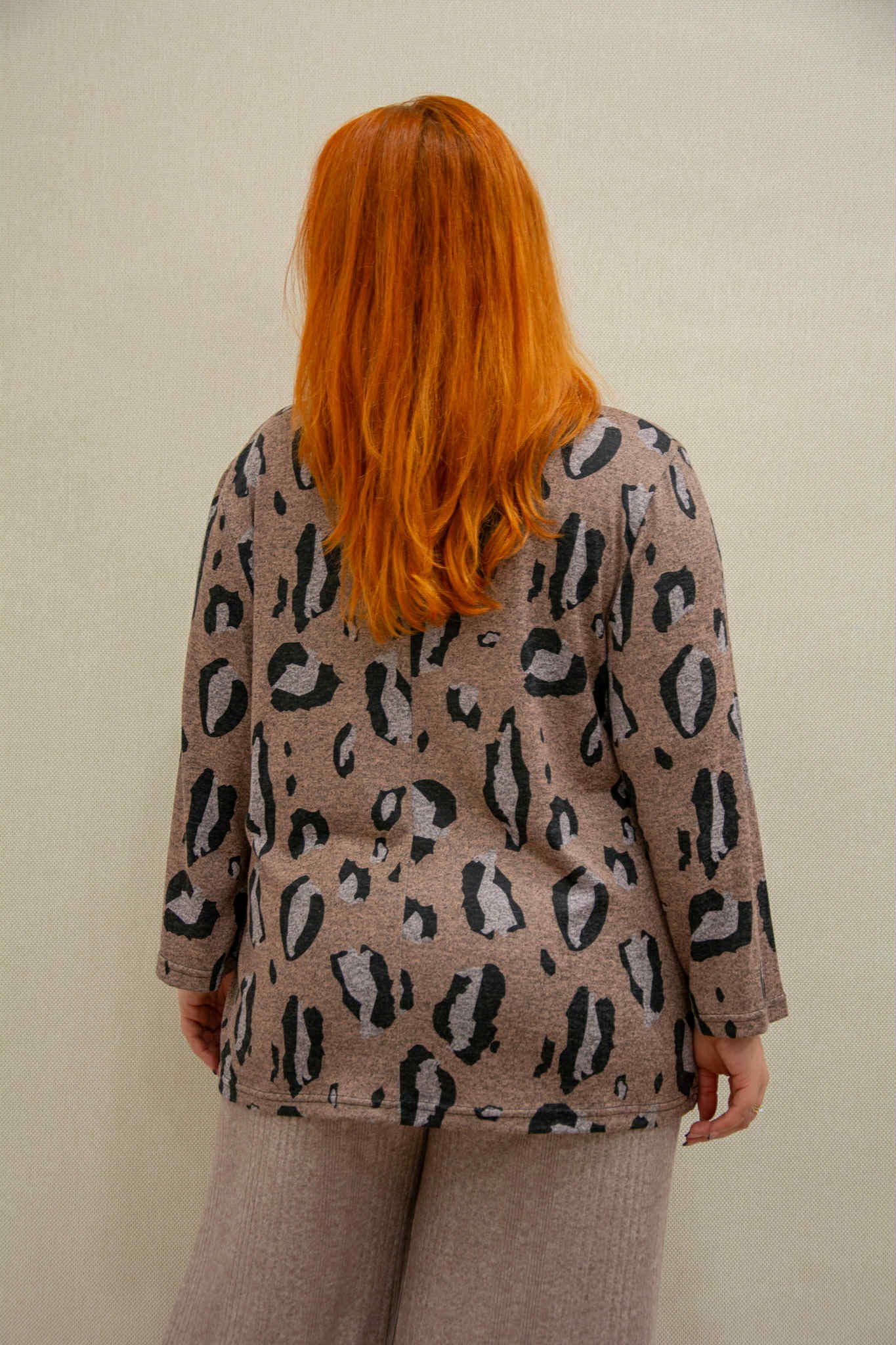 ΜΠΛΟΥΖΑ ΜΟΧΕΡ ΜΕ V-ΝΤΕΚΟΛΤΕ ΚΑΙ ΚΑΜΠΑΝΑ ΜΑΝΙΚΙ | ΑΝΙΜΑΛ ΡΟΖ - Image 2