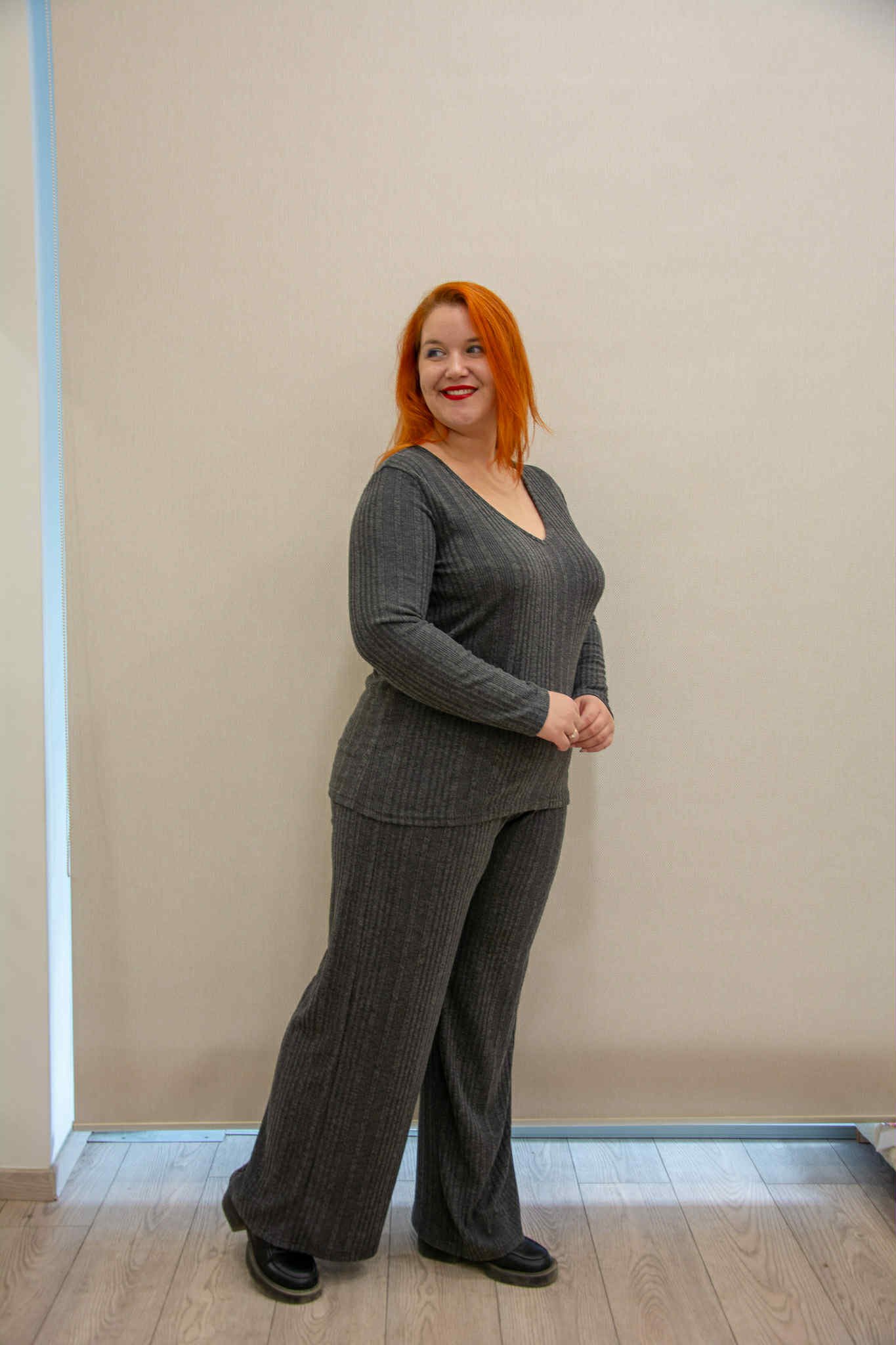 ΣΕΤ ΠΛΕΚΤΟ RIB ΜΠΛΟΥΖΑ-ΠΑΝΤΕΛΟΝΑ ΜΕ ΛΑΣΤΙΧΟ