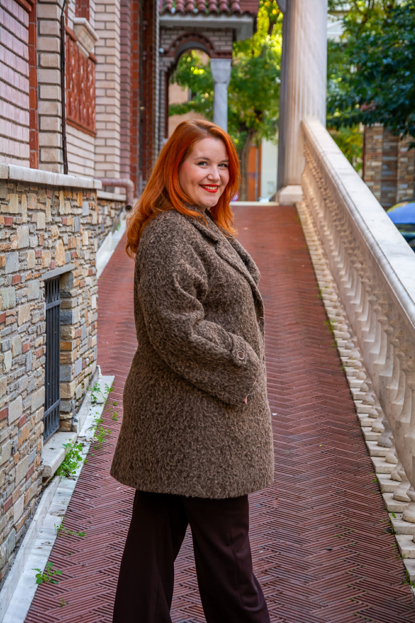 ΗΜΙΠΑΛΤΟ ΜΠΟΥΚΛΕ ΜΕ ΠΕΤΟ ΚΑΙ ΚΟΥΜΠΙΑ - Image 2