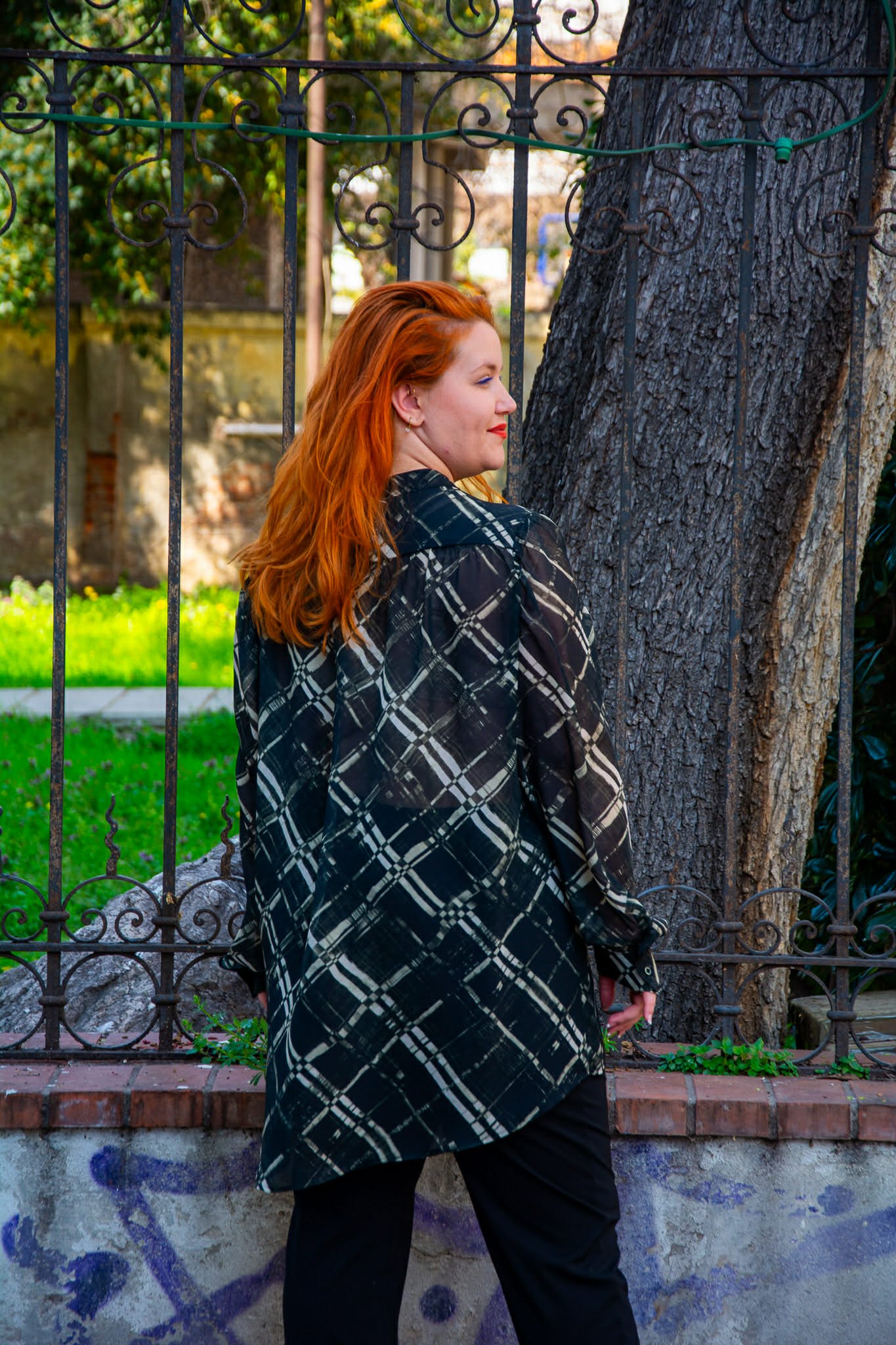 ΠΟΥΚΑΜΙΣΟ ΜΕ ΙΔΙΑΙΤΕΡΟ ΜΑΝΙΚΙ ΚΑΙ ΜΑΟ ΓΙΑΚΑ - Image 5