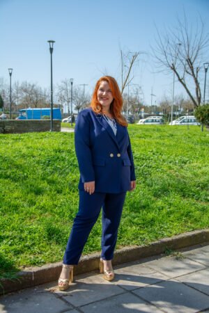 ΚΟΣΤΟΥΜΙ | ΣΑΚΑΚΙ ΜΕ ΔΙΠΛΟ ΚΟΥΜΠΙ - ΠΑΝΤΕΛΟΝΙ ΣΕ ΣΤΕΝΗ ΓΡΑΜΜΗ