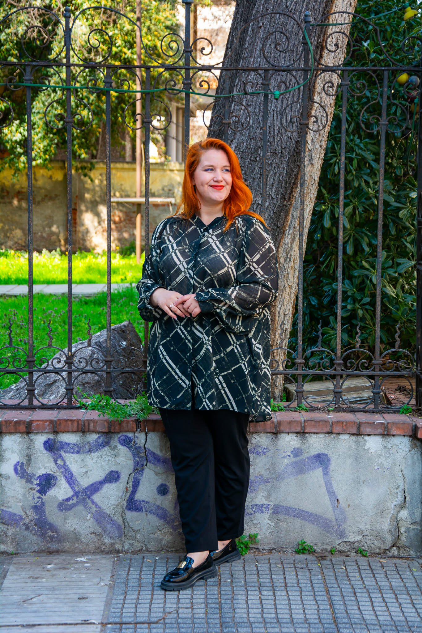 ΠΟΥΚΑΜΙΣΟ ΜΕ ΙΔΙΑΙΤΕΡΟ ΜΑΝΙΚΙ ΚΑΙ ΜΑΟ ΓΙΑΚΑ - Image 4