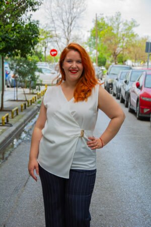 ΜΠΛΟΥΖΑ ΑΜΑΝΙΚΗ ΜΕ ΧΡΥΣΗ ΛΕΠΤΟΜΕΡΕΙΑ